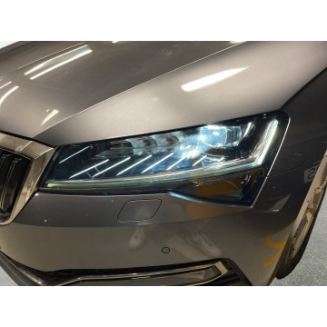 Skoda Superb  Kombi 2022,  2.0 diesel, automat - Na sprzedaż za 101 900 zł - Warszawa - zdjęcie 9