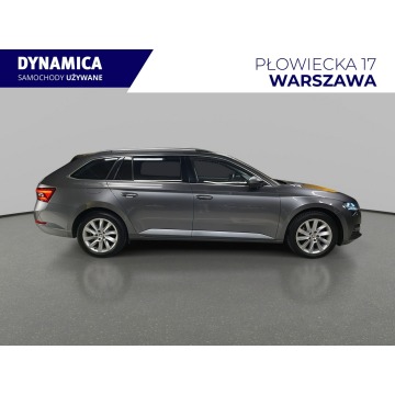 Skoda Superb  Kombi 2022,  2.0 diesel, automat - Na sprzedaż za 101 900 zł - Warszawa - zdjęcie 8