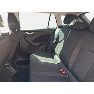 Skoda Scala  Hatchback 2021,  1.0 benzyna - Na sprzedaż za 59 900 zł - Swarzędz - zdjęcie 12