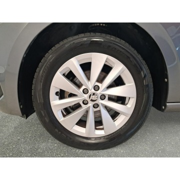 Skoda Scala  Hatchback 2024,  1.0 benzyna, automat - Na sprzedaż za 85 900 zł - Swarzędz - zdjęcie 10