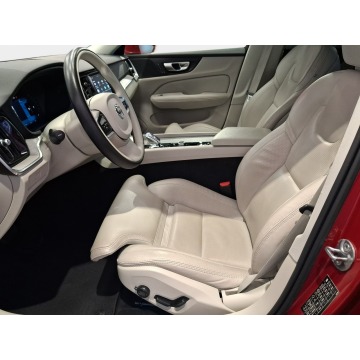 Volvo V60  Kombi 2023,  2.0 benzyna, automat - Na sprzedaż za 139 900 zł - Swarzędz - zdjęcie 9