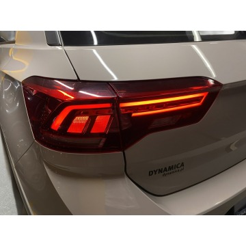 Volkswagen T-Roc  SUV 2022,  1.0 benzyna - Na sprzedaż za 84 900 zł - Warszawa - zdjęcie 11