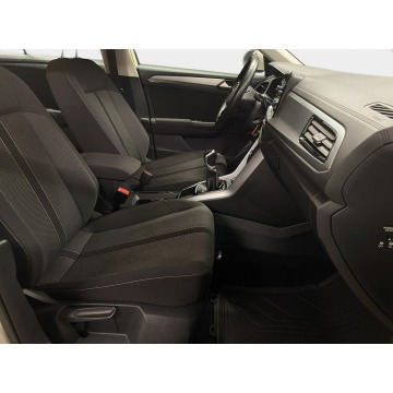Volkswagen T-Roc  SUV 2022,  1.0 benzyna - Na sprzedaż za 84 900 zł - Warszawa - zdjęcie 12