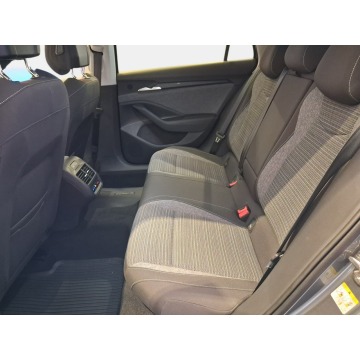 Skoda Superb  Kombi 2024,  2.0 benzyna, automat - Na sprzedaż za 159 900 zł - Swarzędz - zdjęcie 12