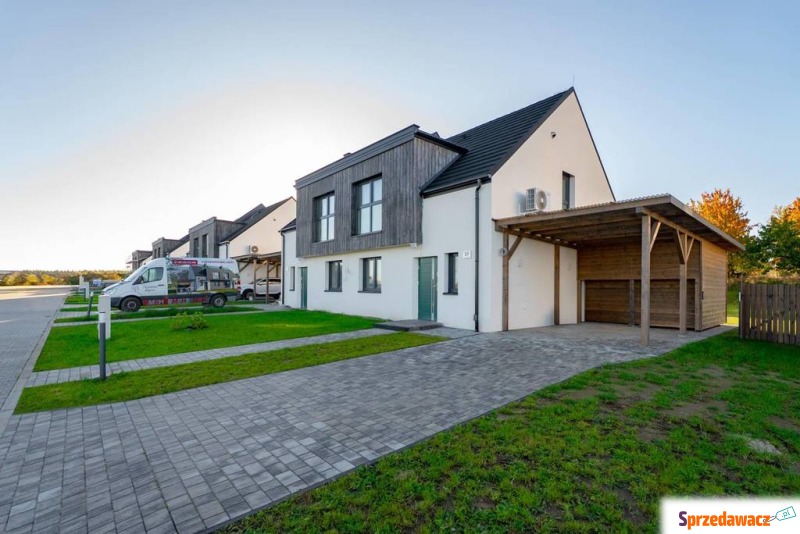 Sprzedam dom Szczecin - ,  pow.  111 m2,  działka:   664 m2