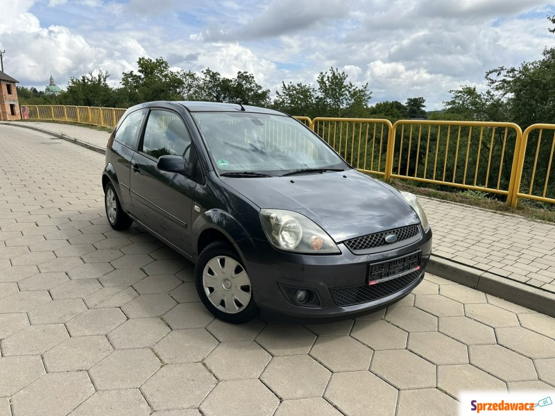 Ford Fiesta  Hatchback 2008,  1.3 benzyna - Na sprzedaż za 5 999,00 zł - Gostyń