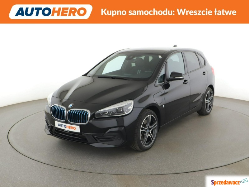 BMW Seria 2  Minivan/Van 2018,  1.5 hybryda, automat - Na sprzedaż za 60 900 zł - Warszawa