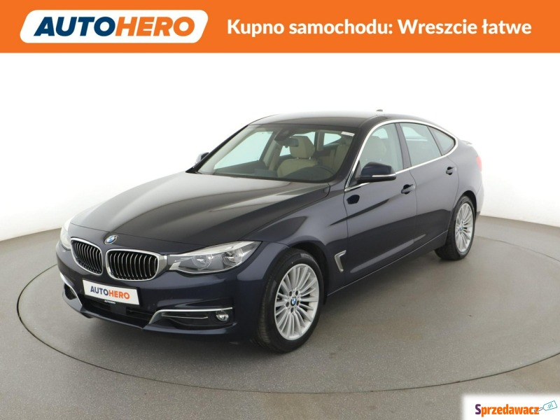 BMW Seria 3  Sedan/Limuzyna 2018,  2.0 diesel, automat - Na sprzedaż za 72 900 zł - Warszawa