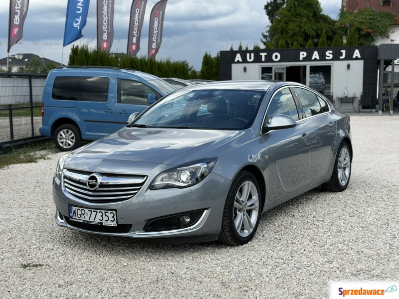 Opel Insignia  Liftback 2014,  2.0 diesel - Na sprzedaż za 29 900 zł - Grójec