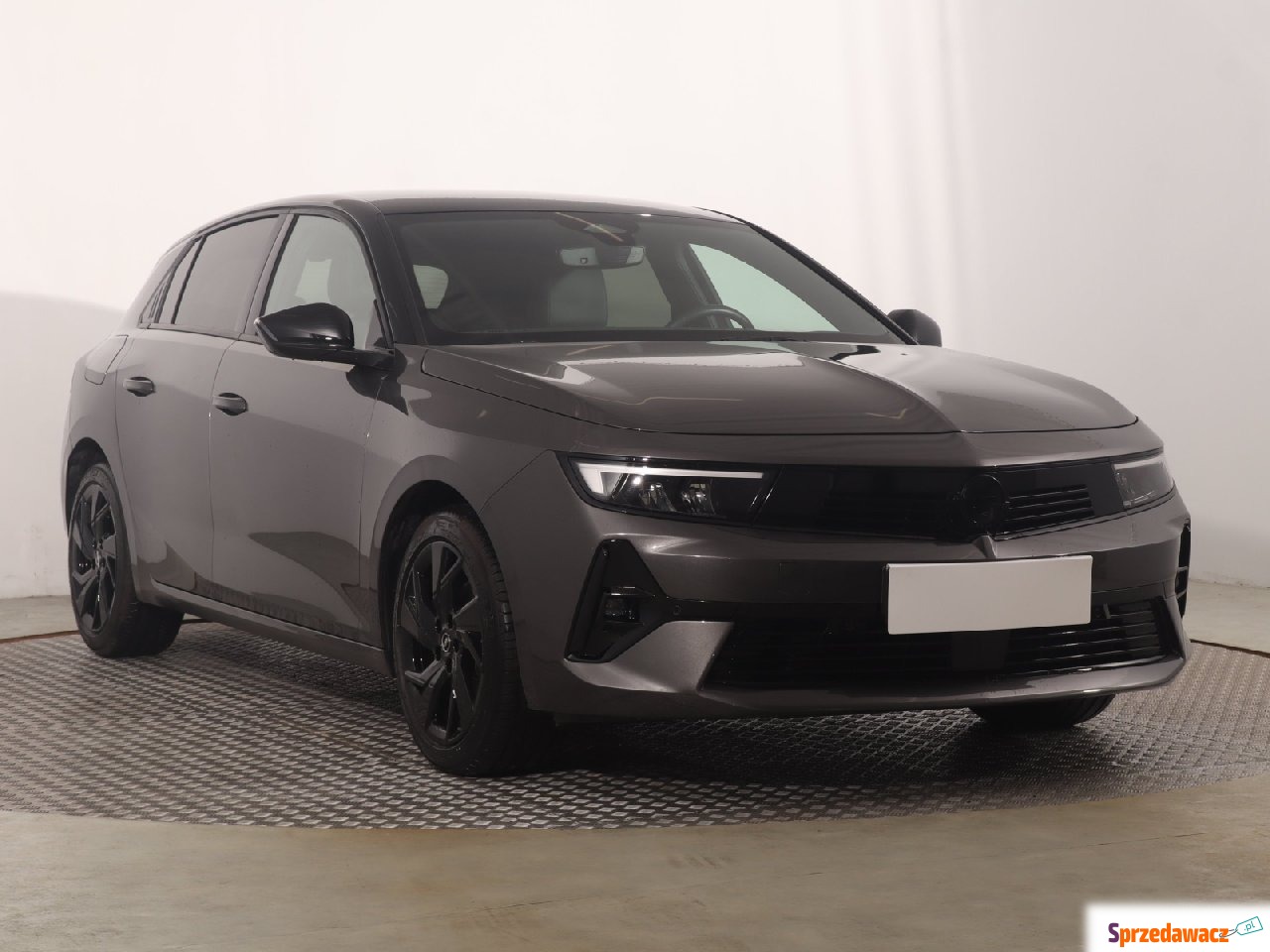 Opel Astra 2023