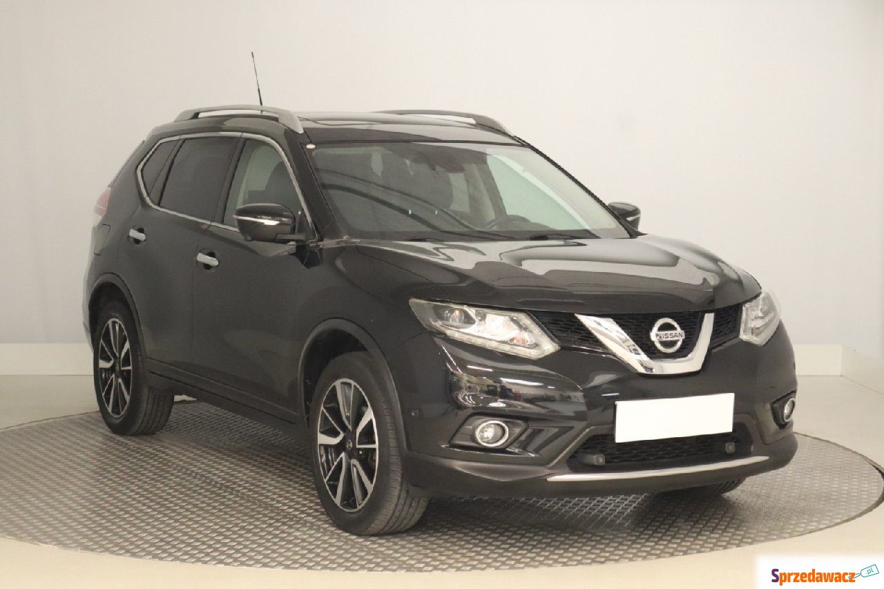 Nissan X-Trail 2015