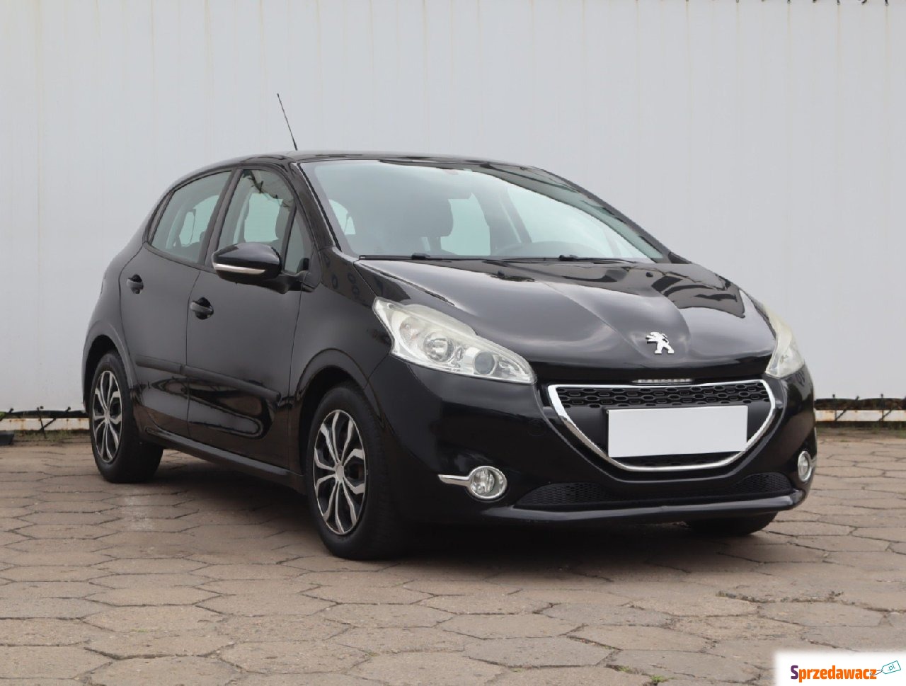 Peugeot 208 2014