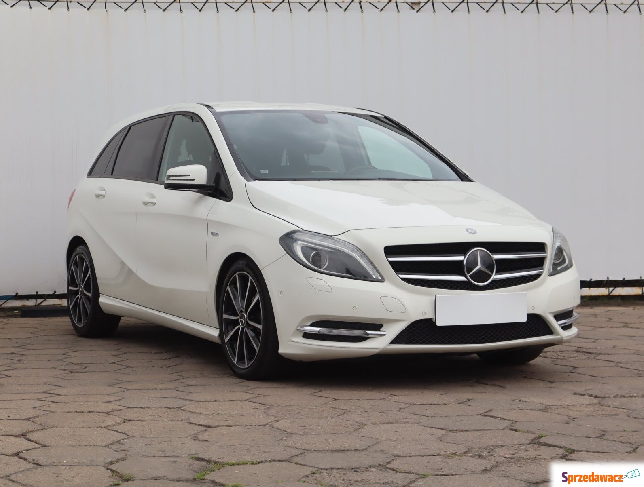 Mercedes - Benz B-klasa 2011