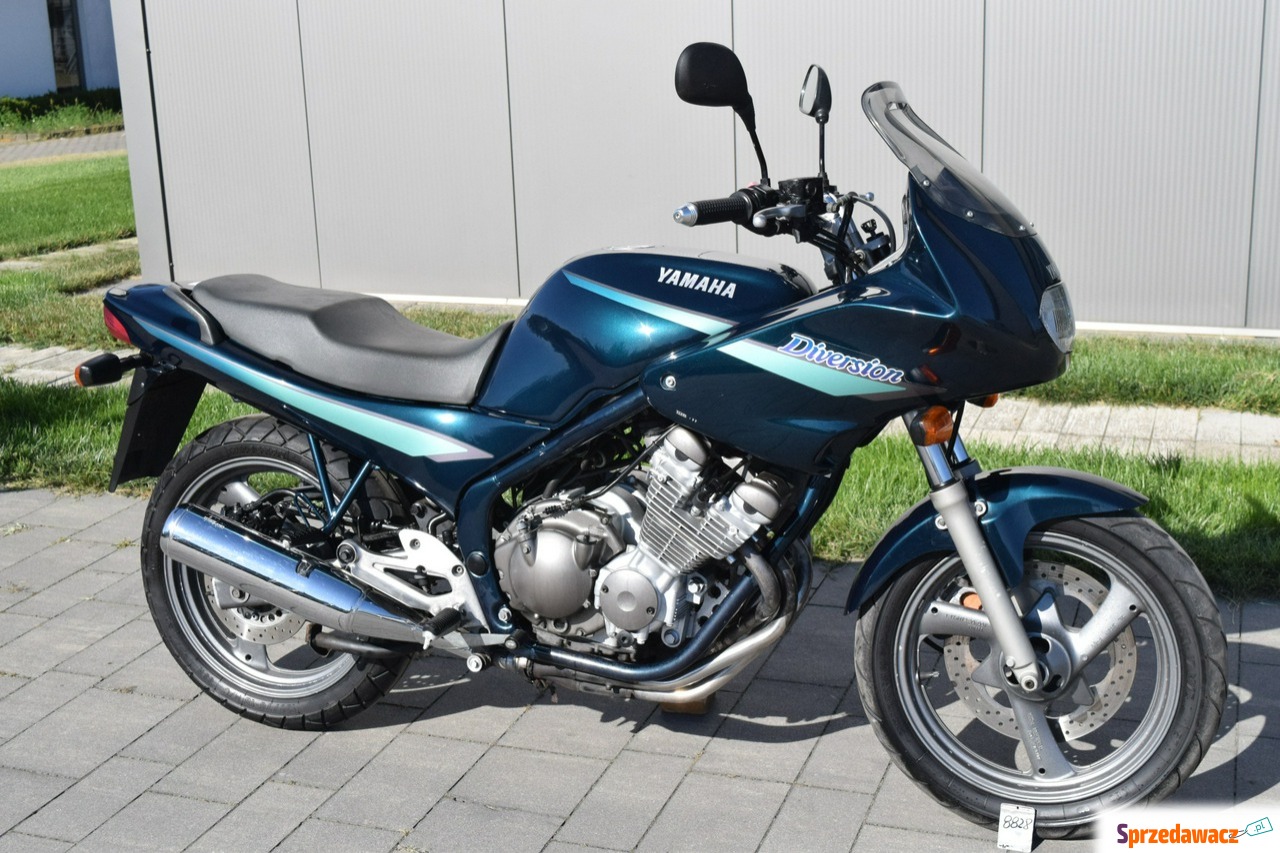 Yamaha XJ - Diversion oryginalny...