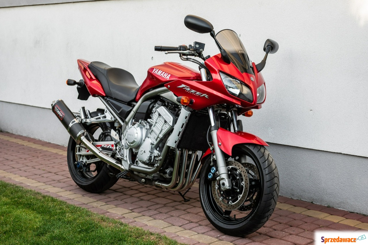 Yamaha FZS 1000 - 1 S FAZER 1000...