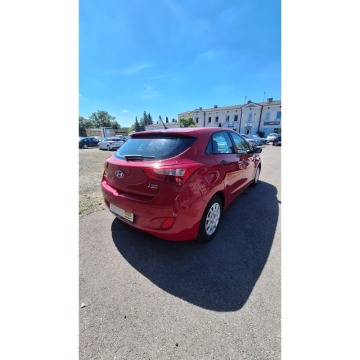 Hyundai i30  Hatchback 2013,  1.4 benzyna - Na sprzedaż za 22 900 zł - Częstochowa - zdjęcie 4