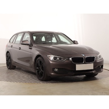 BMW 3 318 d (143KM), 2013