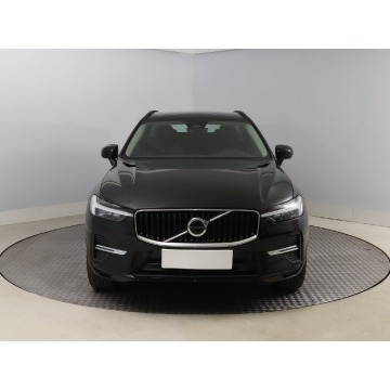 Volvo XC60  SUV 2022,  2.0 diesel, automat - Na sprzedaż za 107 999 zł - Bielany Wrocławskie - zdjęcie 2