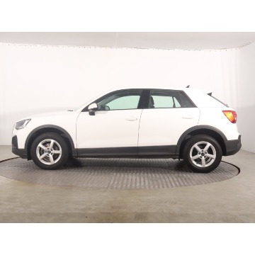 Audi Q2  SUV 2022,  1.5 benzyna, automat - Na sprzedaż za 83 999 zł - Katowice - zdjęcie 4