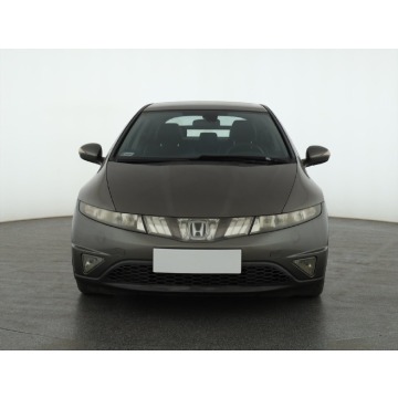 Honda Civic  Hatchback 2007,  1.8 benzyna, automat - Na sprzedaż za 16 999 zł - Brzeg - zdjęcie 2