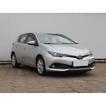 Toyota Auris 1.2 Ti (116KM), 2017