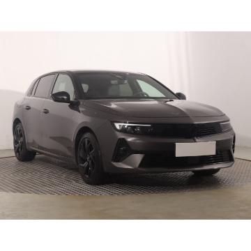 Opel Astra 1.2 Turbo (130KM), 2023