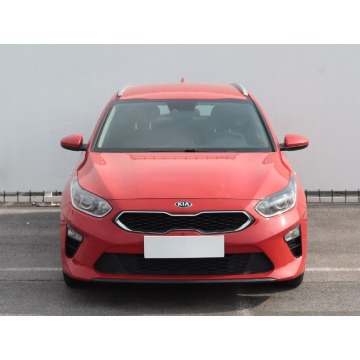 Kia Ceed  Kombi 2018,  1.6 diesel, automat - Na sprzedaż za 41 999 zł - Lublin - zdjęcie 2
