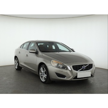 Volvo S60 D3 (163KM), 2011