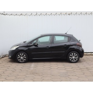 Peugeot 208  Hatchback 2014,  1.2 benzyna - Na sprzedaż za 17 999 zł - Łódź - zdjęcie 4