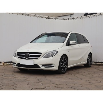 Mercedes - Benz B-klasa  SUV 2011,  1.8 diesel - Na sprzedaż za 28 999 zł - Łódź - zdjęcie 3