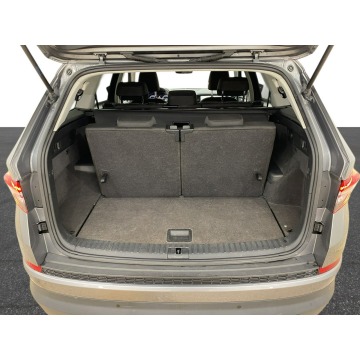 Skoda Kodiaq  SUV 2022,  2.0 diesel, automat - Na sprzedaż za 97 900 zł - Warszawa - zdjęcie 11