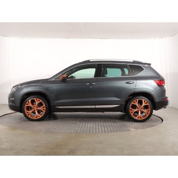 Seat Ateca  SUV 2018,  2.0 benzyna, automat - Na sprzedaż za 79 999 zł - Katowice - zdjęcie 4