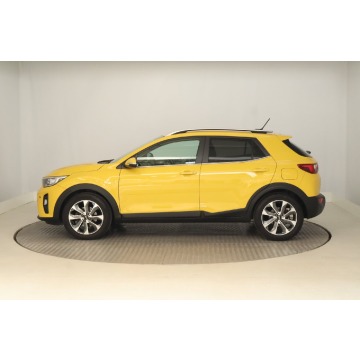 Kia Stonic  SUV 2018,  1.4 benzyna, automat - Na sprzedaż za 55 999 zł - Zabrze - zdjęcie 4