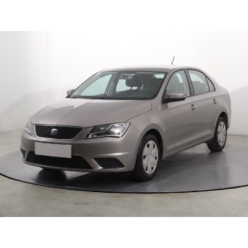 Seat Toledo  Hatchback 2016,  1.2 benzyna - Na sprzedaż za 24 999 zł - Katowice - zdjęcie 3