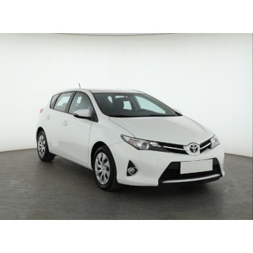 Toyota Auris 1.3 Dual VVT-i (99KM), 2015