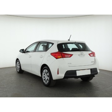 Toyota Auris  Hatchback 2015,  1.3 benzyna - Na sprzedaż za 36 999 zł - Piaseczno - zdjęcie 5