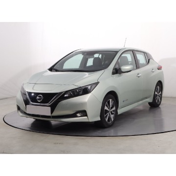 Nissan Leaf  Hatchback 2019 elektryczny, automat - Na sprzedaż za 51 999 zł - Katowice - zdjęcie 3