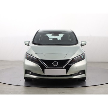Nissan Leaf  Hatchback 2019 elektryczny, automat - Na sprzedaż za 51 999 zł - Katowice - zdjęcie 2