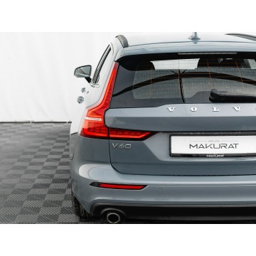 Volvo V60  Kombi 2022,  2.0 diesel, automat - Na sprzedaż za 84 300 zł - Pępowo - zdjęcie 11