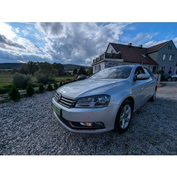 Volkswagen Passat  Kombi 2012,  1.6 diesel - Na sprzedaż za 19 900 zł - Kamienna Góra - zdjęcie 2