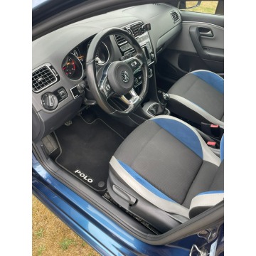Volkswagen Polo  Sedan/Limuzyna 2016,  1.4 benzyna - Na sprzedaż za 48 000 zł - Sadlno - zdjęcie 9