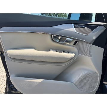Volvo XC90  SUV 2022,  2.0 benzyna, automat - Na sprzedaż za 134 900 zł - Michałowice-Wieś - zdjęcie 11