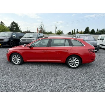Skoda Superb  Kombi 2016,  2.0 diesel - Na sprzedaż za 46 700 zł - Zwoleń - zdjęcie 2