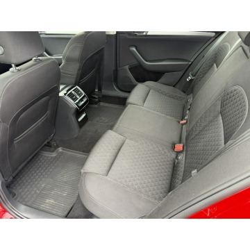 Skoda Superb  Kombi 2016,  2.0 diesel - Na sprzedaż za 46 700 zł - Zwoleń - zdjęcie 9