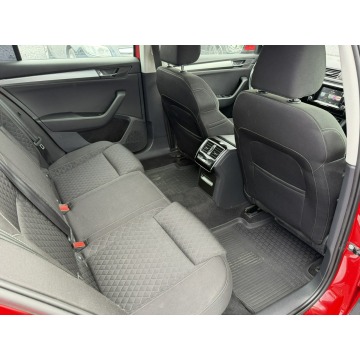 Skoda Superb  Kombi 2016,  2.0 diesel - Na sprzedaż za 46 700 zł - Zwoleń - zdjęcie 10
