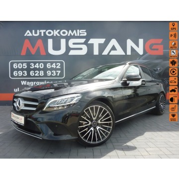 Mercedes C 200 - Navi*Kamera*Full Led*Grzane Fotele*Panorama*El.Hak i Klapa*Panorama