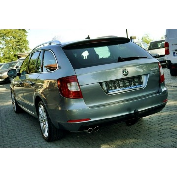 Skoda Superb  Kombi 2010,  1.9 diesel - Na sprzedaż za 22 900 zł - Płock - zdjęcie 4