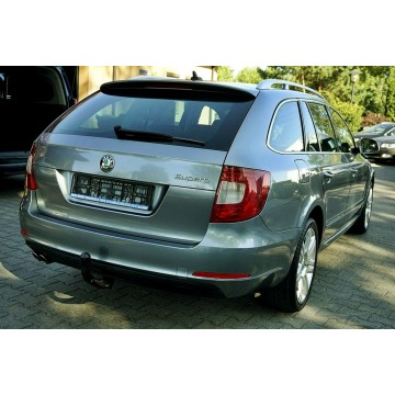 Skoda Superb  Kombi 2010,  1.9 diesel - Na sprzedaż za 22 900 zł - Płock - zdjęcie 6