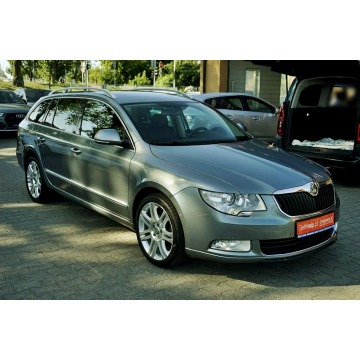 Skoda Superb  Kombi 2010,  1.9 diesel - Na sprzedaż za 22 900 zł - Płock - zdjęcie 12