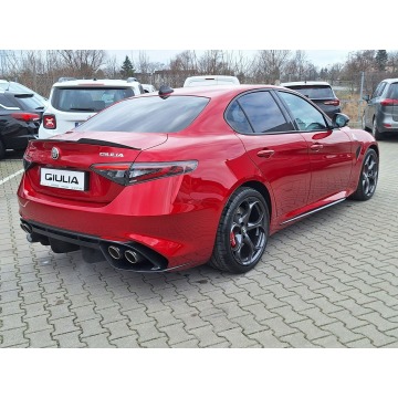Alfa Romeo Giulia  Sedan/Limuzyna 2025,  2.9 benzyna, automat - Na sprzedaż za 425 590 zł - Warszawa - zdjęcie 6
